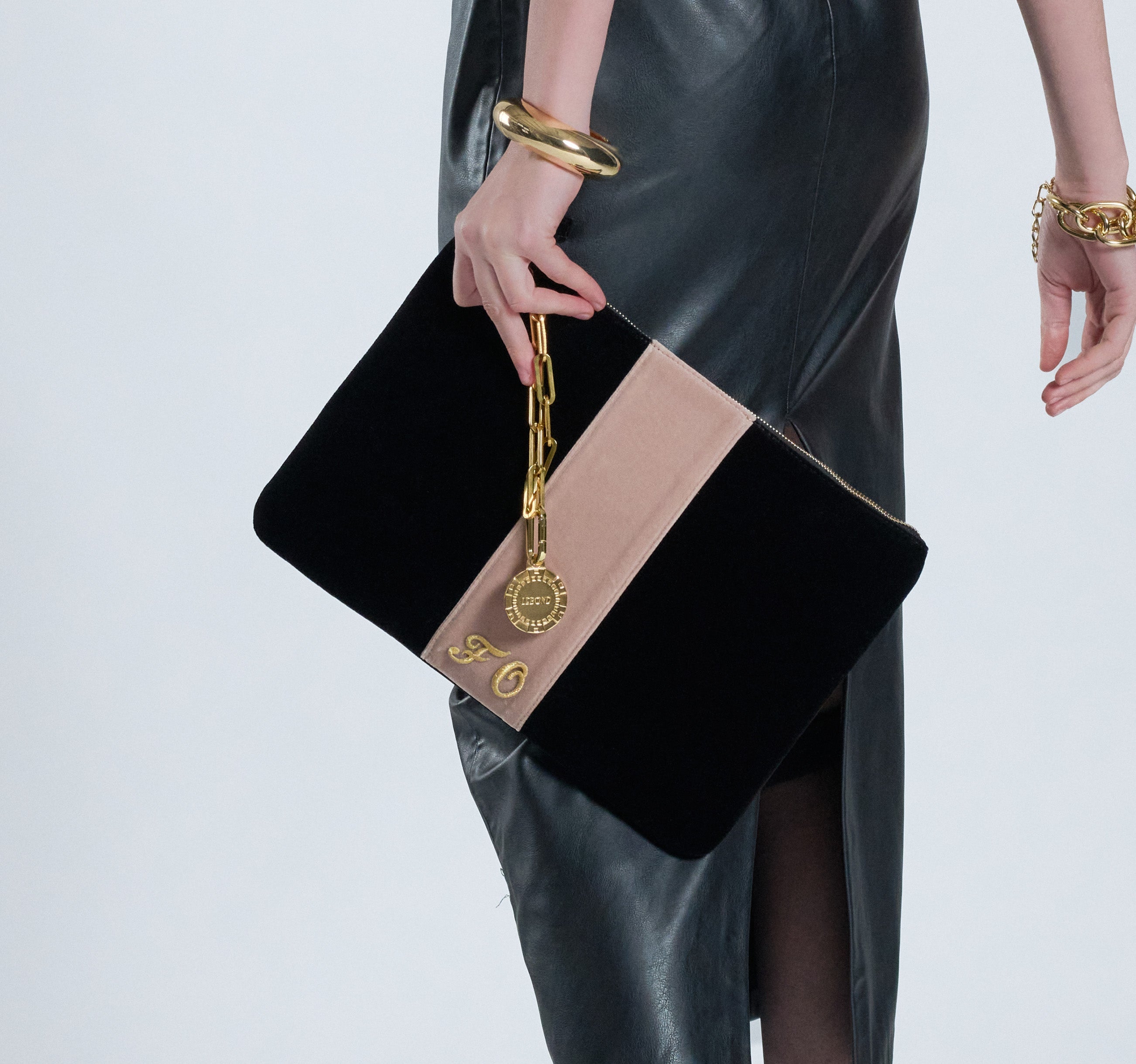 LeBond BLACK MARSHMALLOW LeBond_Royale