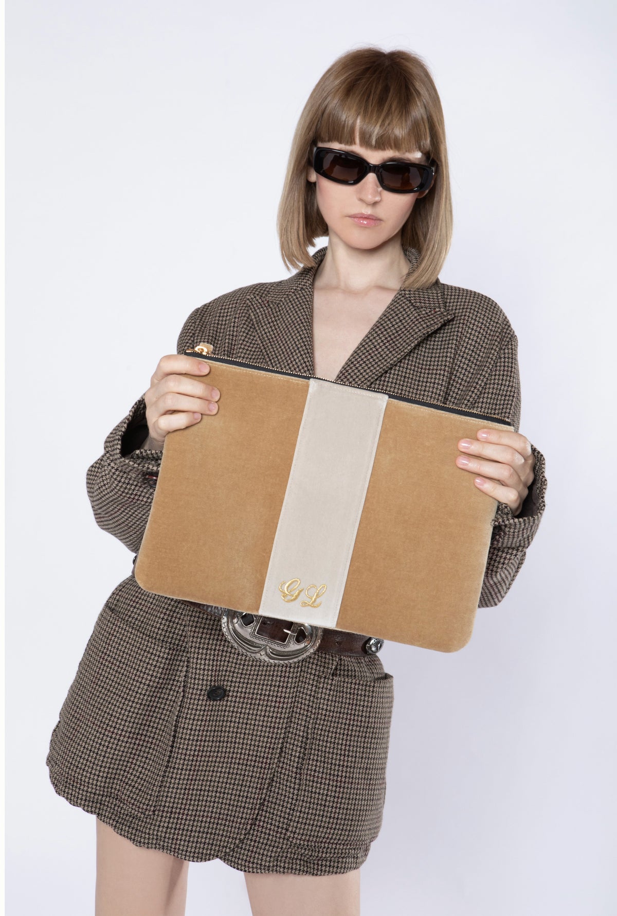 Lebond BEIGE - STUDIOWHITE LeBond
