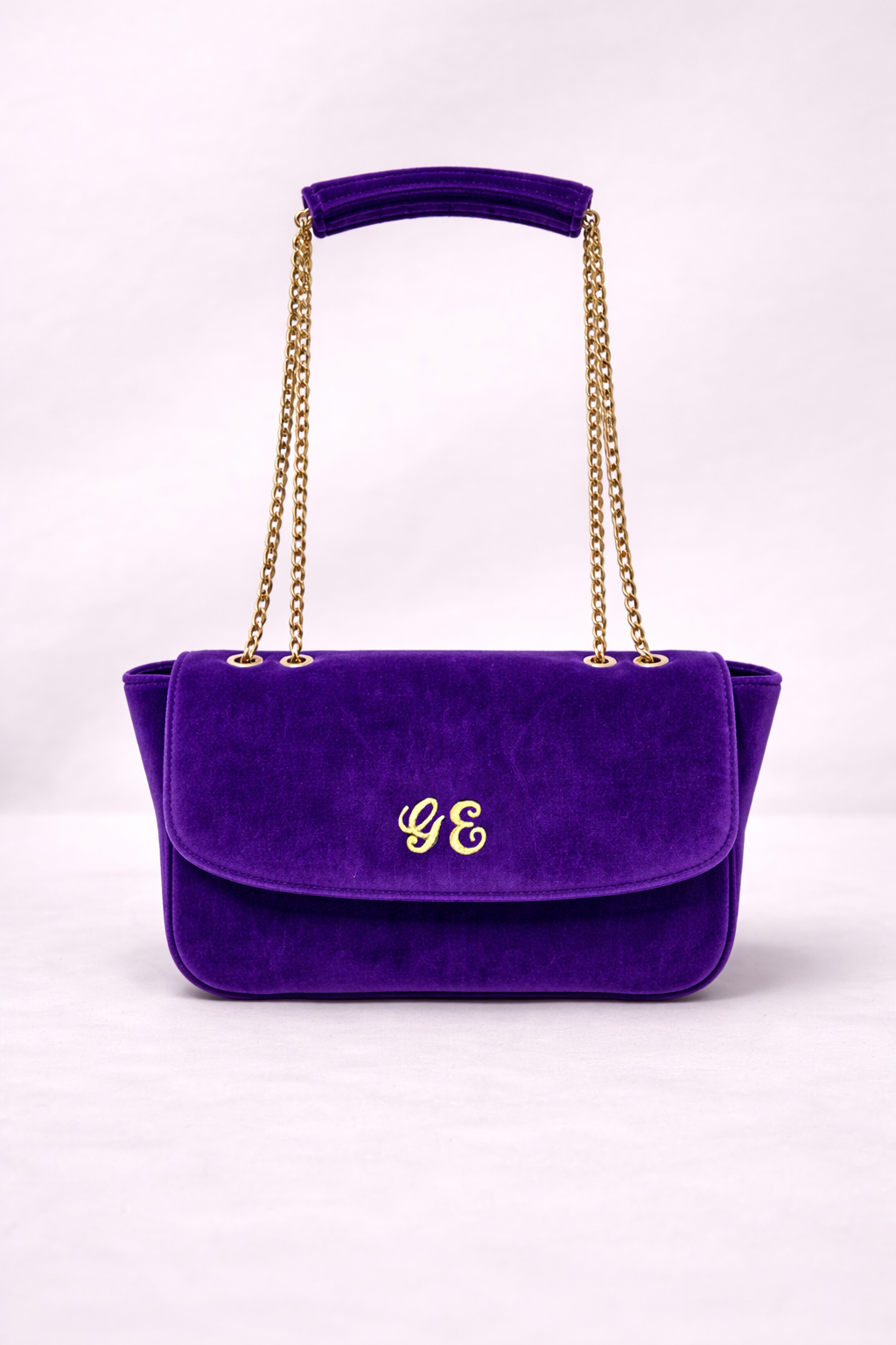 LeBond MONEYPENNY VIOLA LeBond_Royale